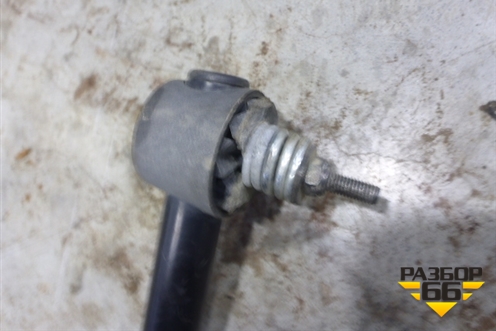 Кронштейн зеркала левого для International 9800i