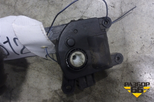 Моторчик заслонки отопителя для Kia Sorento II с 2009-2021г (Соренто 2)