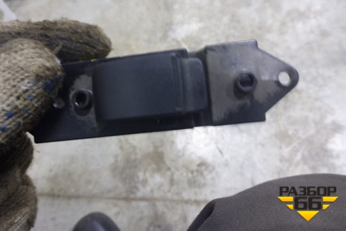 Кнопка стеклоподъёмника (задняя левая) (8608A101) для Mitsubishi Lancer-9  с 2003-2008г (Лансер)