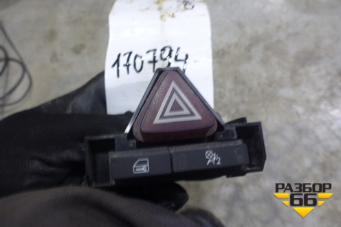 Модуль кнопок (с аварийной сигнализацией и центрального замка) (13189529) для Opel Corsa D с 2006-2014г (Корса Д)