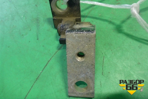 Петля двери задней правой верхняя (51769743) для Fiat Grande Punto с 2005г (Гранде Пунто)