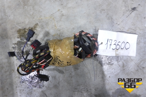 Проводка двери передней правой для Skoda Octavia (А5) с 2004-2013г (Октавия)