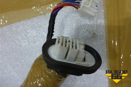 Проводка двери задней правой для Mazda Mazda 3 (BK) с 2003-2009г 