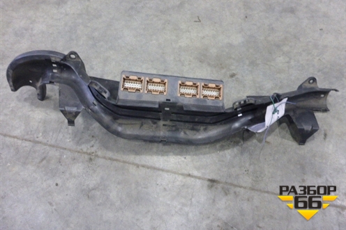 Кронштейн е (проводки под торпедо) (1444718) для Scania 5 R Series с 2004-2016г