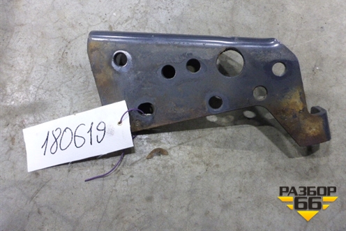 Кронштейн траверсы (задний левый) (1496813) для Scania 5 R Series с 2004-2016г