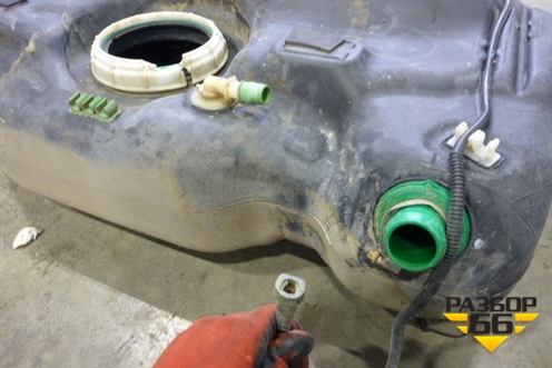 Бак топливный для Opel Corsa D с 2006-2014г (Корса Д)