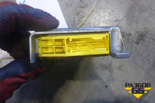 Блок управления AIR BAG для Kia Spectra с 2001г (Спектра)