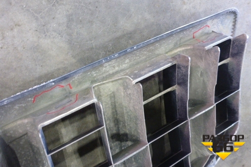 Решетка радиатора (светлый хром) (5311160570) для Toyota Land Cruiser Prado(120) с 2002-2009г (Ленд Крузер Прадо)