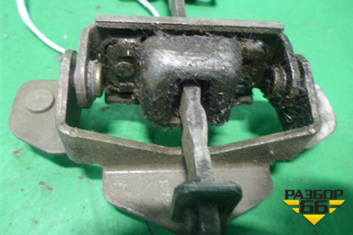 Ограничитель двери правой  (1930649) для Scania 5 R Series с 2004-2016г