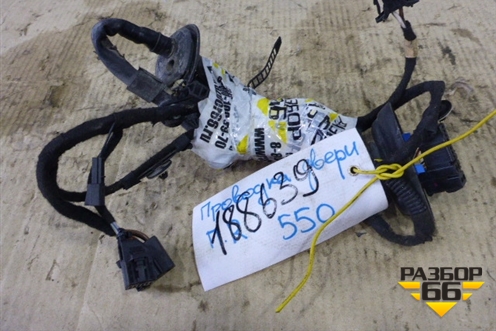 Проводка двери передней правой для Audi A8 с 2002-2010г (А8)