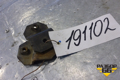 Кронштейн спойлера (бокового правый) (1379245) для Scania 5 R Series с 2004-2016г