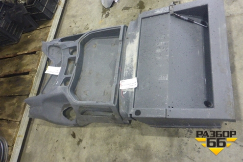 Консоль (центральная на пол) для Scania 5 R Series с 2004-2016г