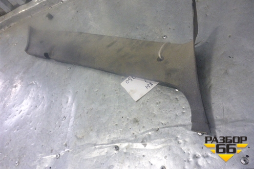 Обшивка стойки лобового стекла правая  (1306456) для Scania 5 R Series с 2004-2016г