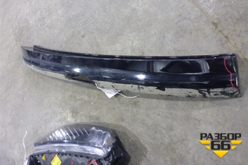 Накладка двери багажника (нижняя) (CJ54S423A40) для Ford Kuga с 2012г (Куга 2)