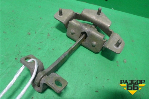 Ограничитель двери левой  (1930649) для Scania 5 R Series с 2004-2016г