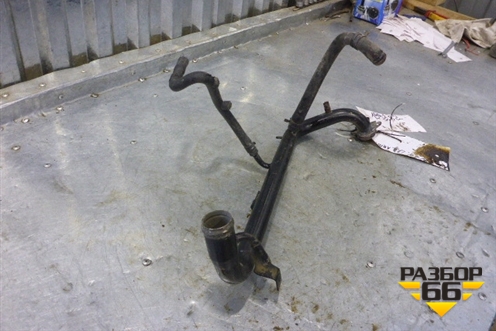 Трубка системы охлаждения (1.8л АКПП APU) для Audi A6 (C5) с 1997-2005г (А6)