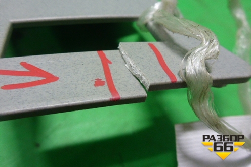 Обшивка стойки центральная верхняя левая (13223743) для Opel Astra H с 2004-2015г (Астра Аш)