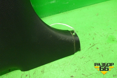 Обшивка стойки центральная нижняя правая (MR444208) для Mitsubishi Lancer-9  с 2003-2008г (Лансер)