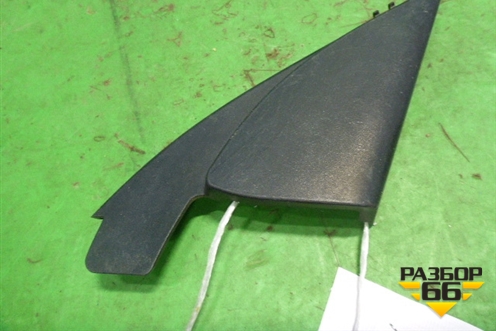 Накладка двери передней правой уголок для Chevrolet Lacetti с 2003г (Лачетти)