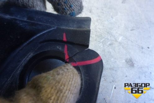 Молдинг лобового стекла правый  (1346936) для Scania 4 Series с 1995-2005г