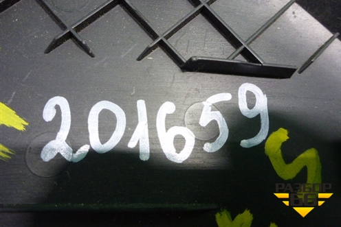 Накладка на торпедо (боковая правая) (1Z1857504) для Skoda Octavia (А5) с 2004-2013г (Октавия)