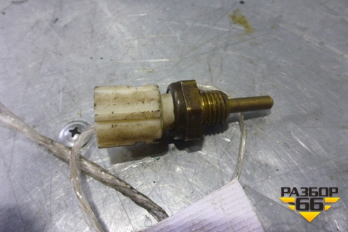 Датчик температуры (охлождающей жидкости1.3л 2SZ-FE) (894220H010) для Toyota Yaris с 2005-2011г (Ярис)