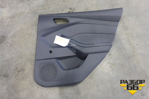 Обшивка двери задней правой под механику (седан) для Ford Focus 3 с 2011г (Фокус)