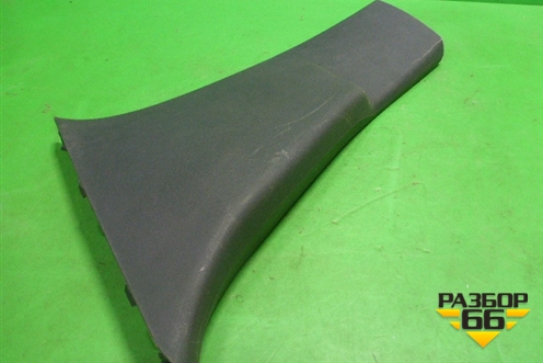 Обшивка стойки центральная нижняя левая (8200034955) для Renault Megane 2 с 2002-2009г (Меган)