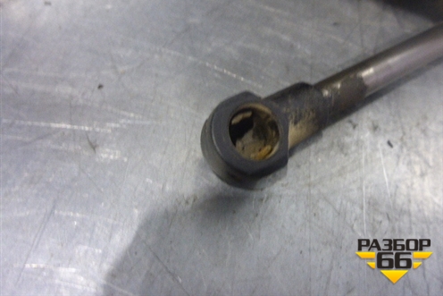 Амортизатор двери багажника для Volkswagen Passat (B5) с 1996-2005г (Пассат Б5)