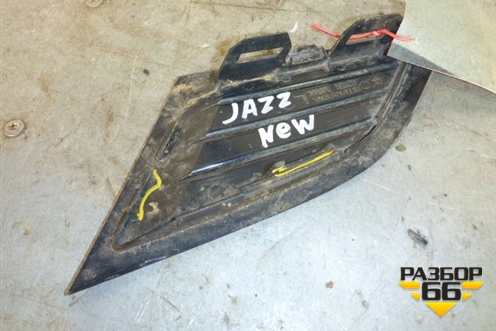 Решетка в передний бампер левая для Honda Jazz(GE) с 2008-2014г (Джаз)