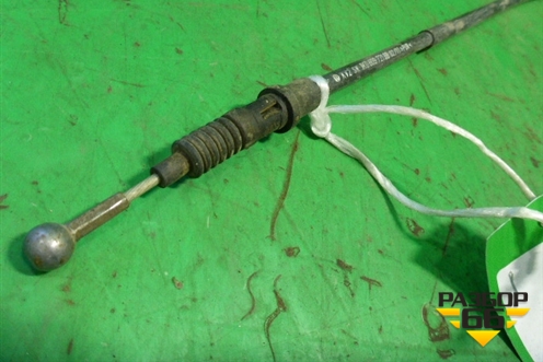 Трос стояночного тормоза (левый) (1K0609721BB) для Skoda Octavia (А5) с 2004-2013г (Октавия)