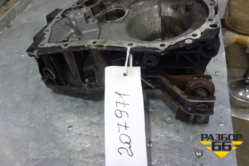 Корпус КПП (колокол 1.6л МКПП 114л.с) для Nissan Qashqai (J10E) с 2006-2013г (Кашкай)