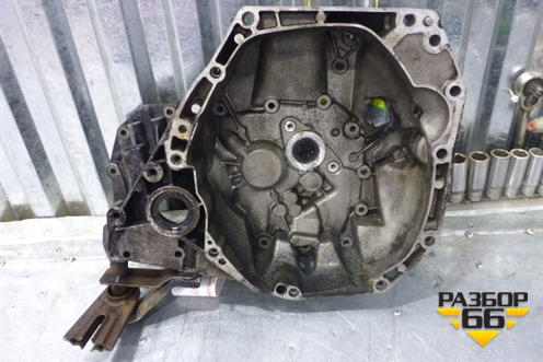 Корпус КПП (колокол 1.6л МКПП 114л.с) для Nissan Qashqai (J10E) с 2006-2013г (Кашкай)