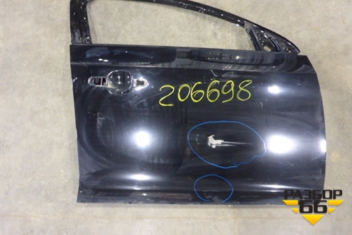 Дверь передняя правая (31662585) для Volvo V40 Cross Country с 2012г (М40 Кросс Кантри)