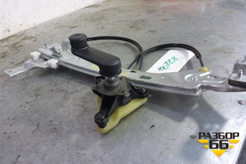 Стеклоподъёмник механический задний правый для Renault Megane 3 с 2008-2016г (Меган)