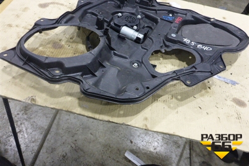 Стеклоподъёмник электрический задний правый для Mazda Mazda 3 (BK) с 2003-2009г 