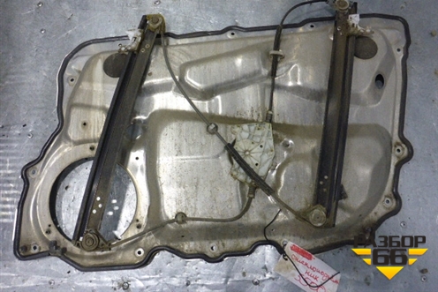 Стеклоподъёмник электрический передний левый для Audi A8 с 2002-2010г (А8)