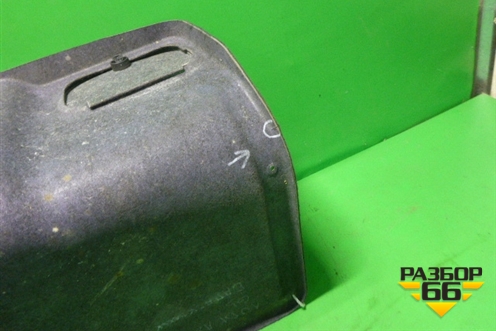 Обшивка крышки багажника для Audi A8 с 1998-2003г (А8)