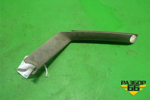 Обшивка стойки задняя верхняя левая (4D0867241) для Audi A8 с 1998-2003г (А8)