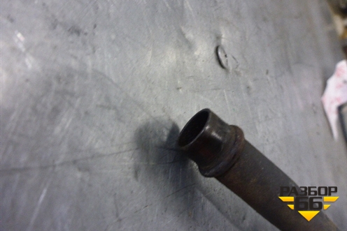 Трубка (на турбину) для Volvo XC90 с 2002-2015г (ХС90)