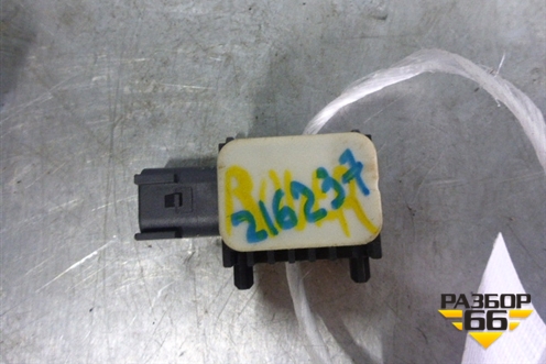 Датчик AIR BAG (3M5T14B342AB) для Land Rover Freelander 2 с 2007г (Фрилендер)
