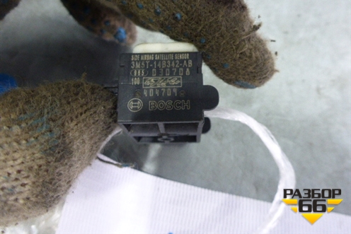 Датчик AIR BAG (3M5T14B342AB) для Land Rover Freelander 2 с 2007г (Фрилендер)