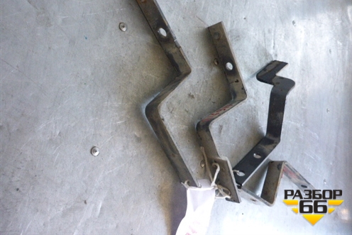 Кронштейн шумоизоляции для Volvo TRUCK FH с 2002-2008г (ФШ)