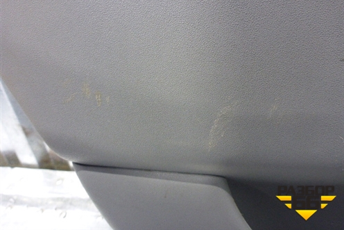 Обшивка двери задней левой под механику (8200213371) для Renault Scenic с 2003-2009г (Сценик)