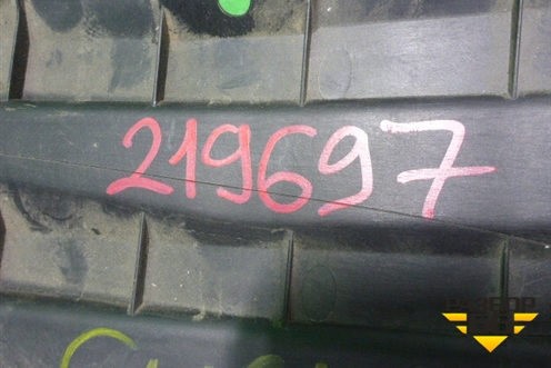 Накладка на торпедо (над коленями водителя) (8200140742) для Renault Scenic с 2003-2009г (Сценик)