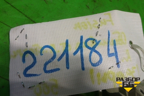 Обшивка стойки лобового стекла правая (2N11N03198BHW) для Ford Fusion с 2002г (Фьюжн)