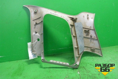 Обшивка стойки задняя верхняя левая (2N11N31011APW) для Ford Fusion с 2002г (Фьюжн)