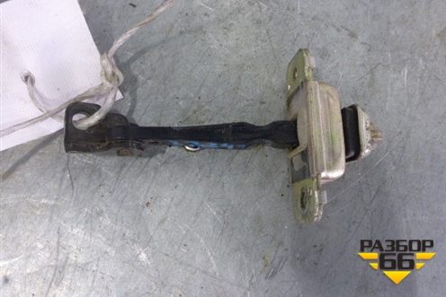 Ограничитель двери передней правой для Kia Shuma с 2001-2004г (Шума)