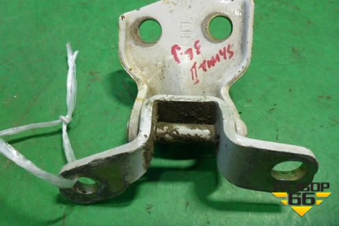 Петля двери задней левой нижняя (0K2A173240B) для Kia Shuma с 2001-2004г (Шума)