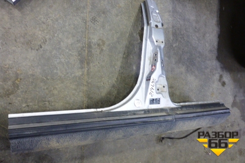 Порог со стойкой левый (LONG) для Audi A8 с 1998-2003г (А8)